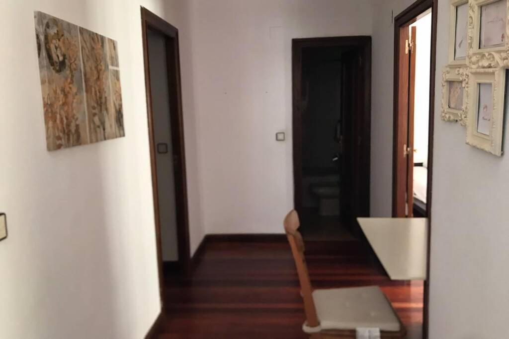 Apartamento En Pleno Centro Catedral 1D Oviedo Luaran gambar